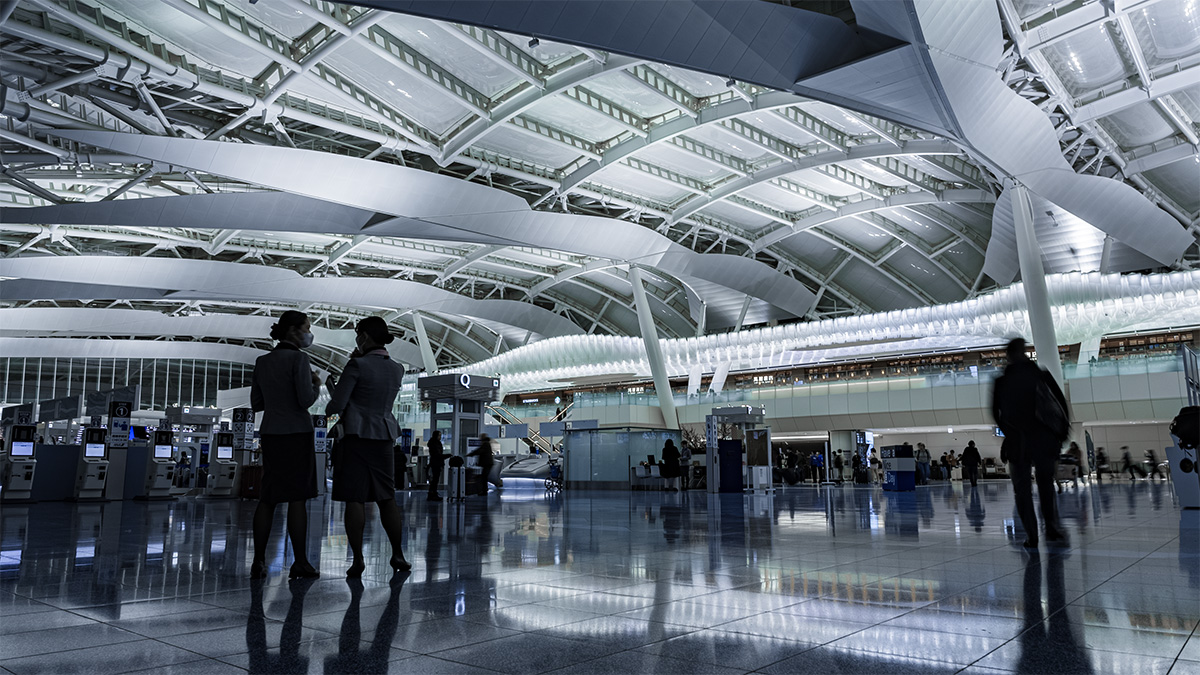 一日の終わりまで、誰かのために — 第2ターミナル国際線出発ロビー